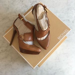 MICHAEL Michael Kors Toni Platform